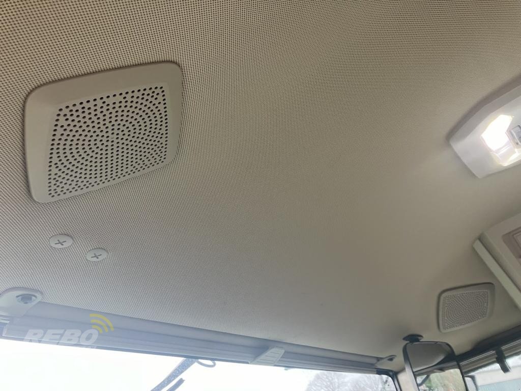 Traktor des Typs John Deere TRAKTOR 8R410, Neumaschine in Visbek/Rechterfeld (Bild 15)