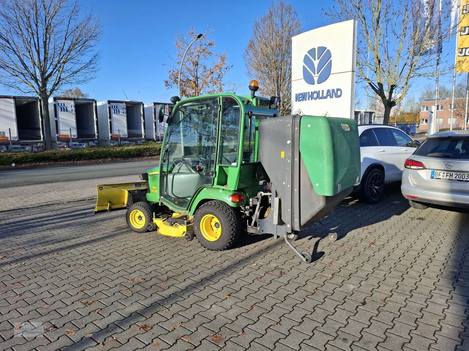 Traktor типа John Deere X 748 Ultimate, Gebrauchtmaschine в Altenberge (Фотография 11)