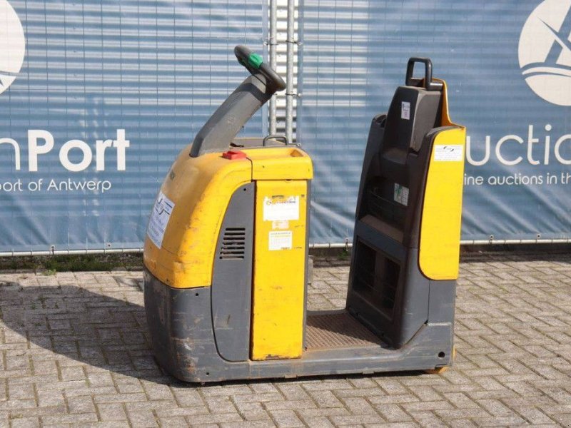 Traktor typu Jungheinrich ECE 220, Gebrauchtmaschine v Antwerpen