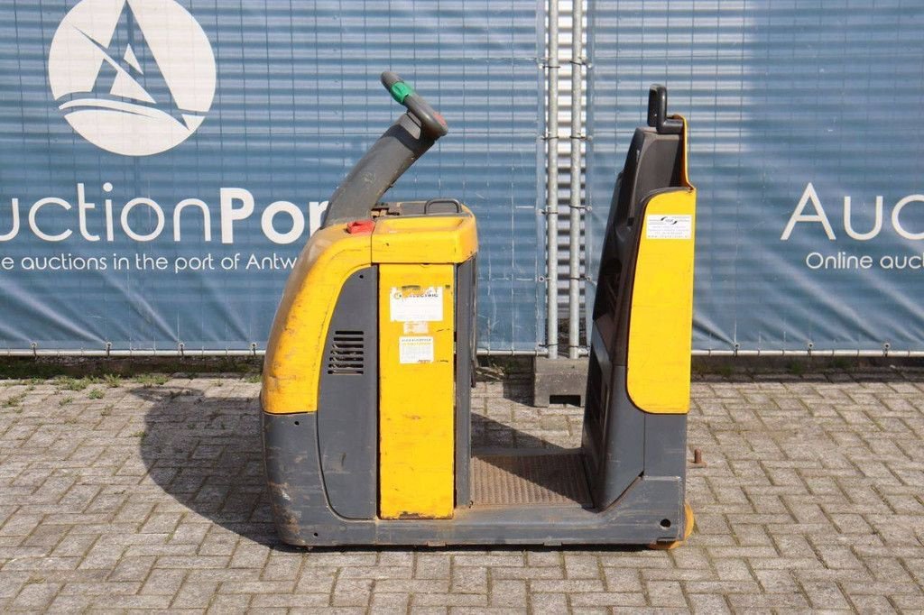 Traktor typu Jungheinrich ECE 220, Gebrauchtmaschine w Antwerpen (Zdjęcie 2)