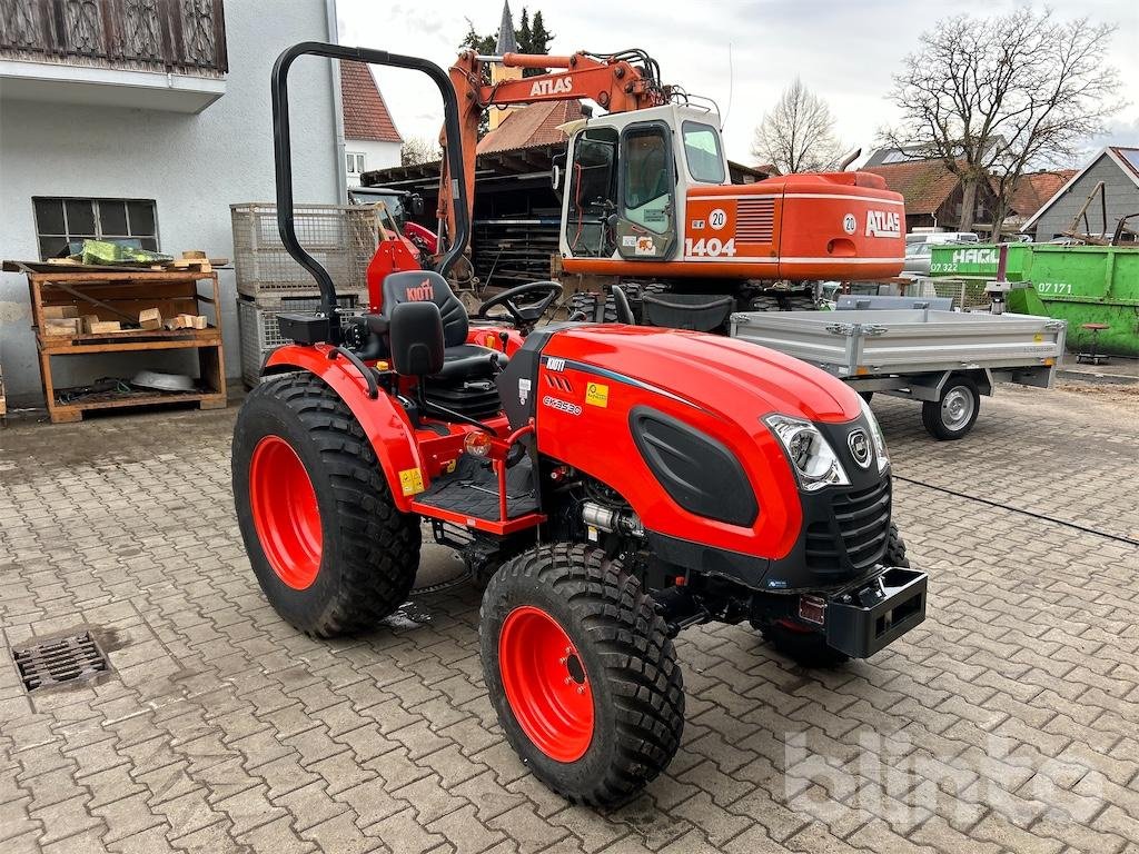 Traktor tip Kioti CK 3530, Gebrauchtmaschine in Düsseldorf (Poză 2)