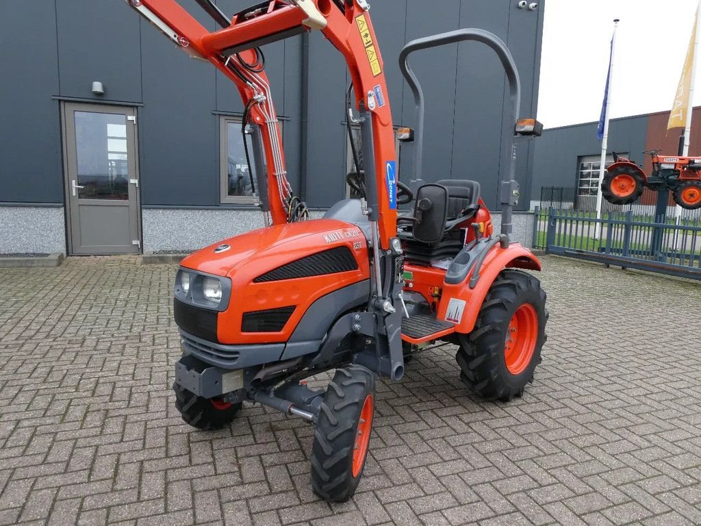 Traktor typu Kioti CK20 4wd HST / 0412 Draaiuren / Voorlader, Gebrauchtmaschine v Swifterband (Obrázek 4)