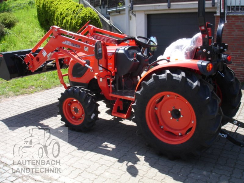 Traktor des Typs Kioti CK5030H, Neumaschine in Rollshausen (Bild 4)