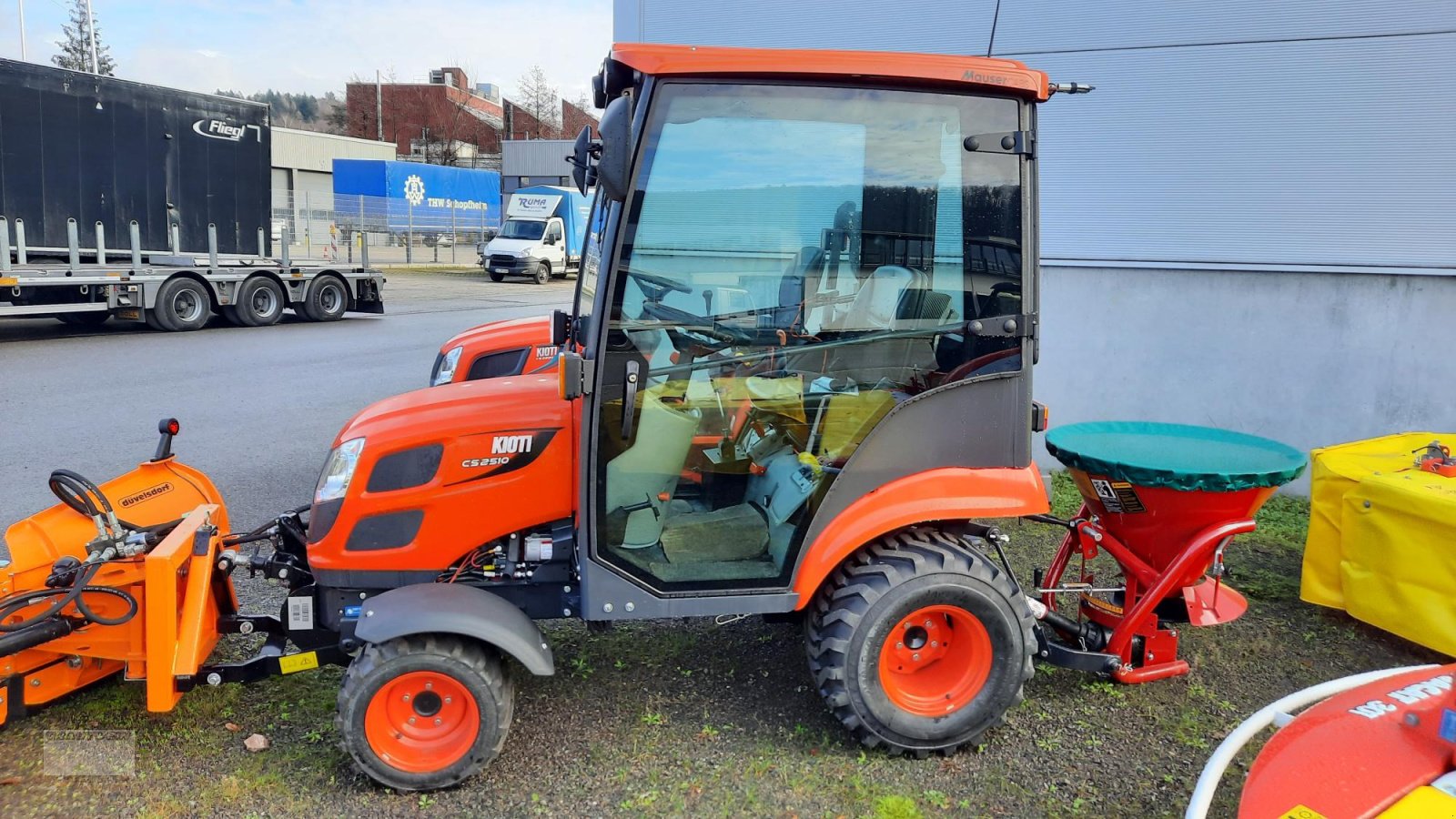 Traktor des Typs Kioti CS 2510, Neumaschine in Schopfheim (Bild 2)