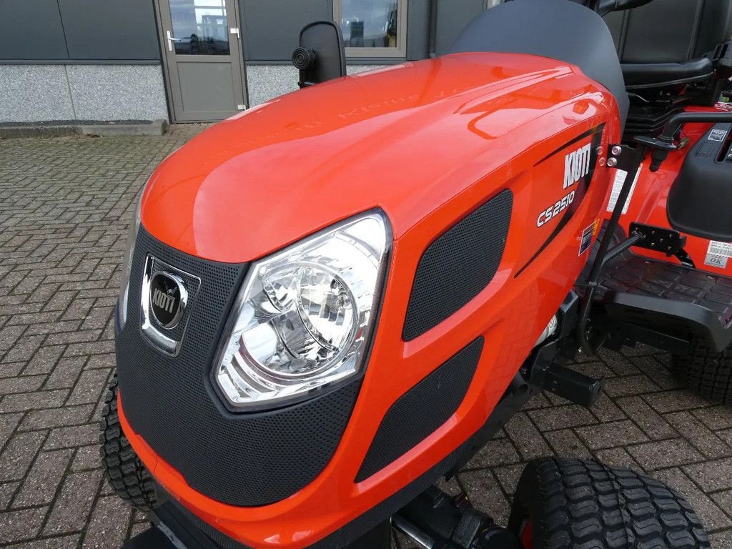 Traktor typu Kioti CS2510 4wd HST / 00001 Draaiuren / Hoge Gazonwielen, Gebrauchtmaschine v Swifterband (Obrázek 7)