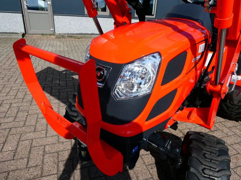Traktor typu Kioti CS2510 4wd HST / 0001 Draaiuren / Voorlader, Gebrauchtmaschine v Swifterband (Obrázek 7)