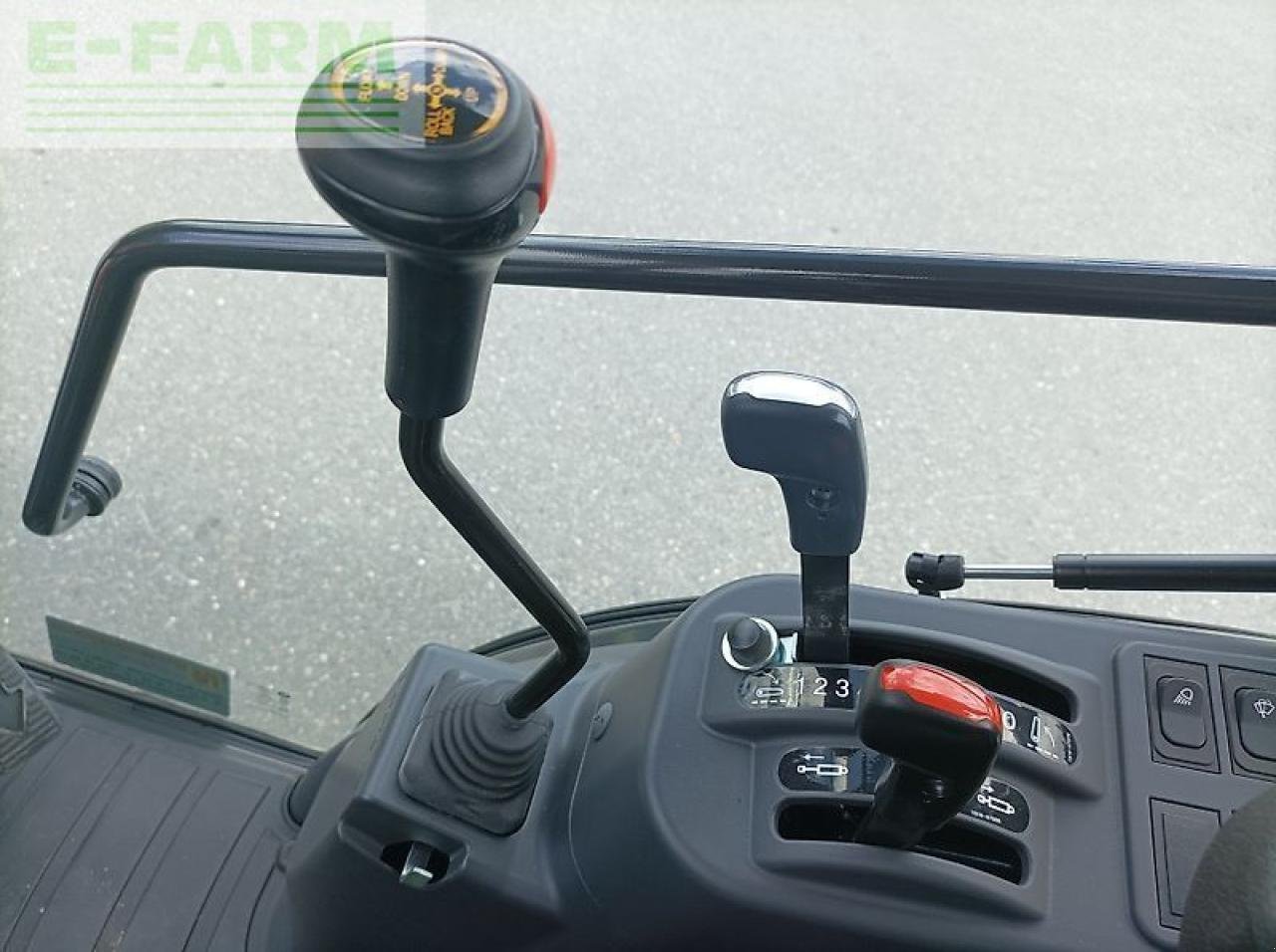 Traktor типа Kioti cx 2510 hst, Gebrauchtmaschine в LÖSSNITZ (Фотография 10)