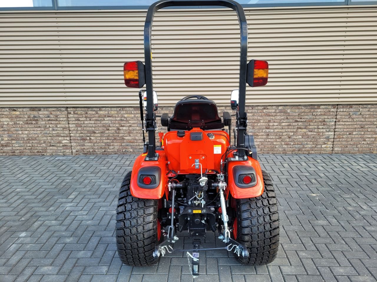 Traktor of the type Kioti CX-2510 HST, Neumaschine in Houten (Picture 5)