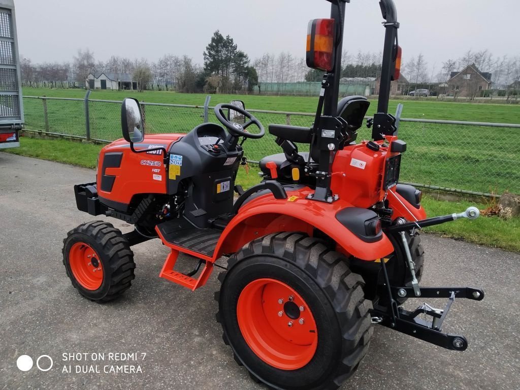 Traktor des Typs Kioti CX2510 hst 25PK 4WD, Neumaschine in Mijdrecht (Bild 5)