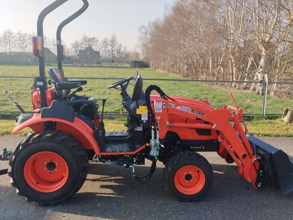 Traktor tipa Kioti CX2510 hst, Gebrauchtmaschine u Mijdrecht (Slika 3)