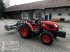 Traktor des Typs Kioti DK 5020 C, Neumaschine in Regen (Bild 2)