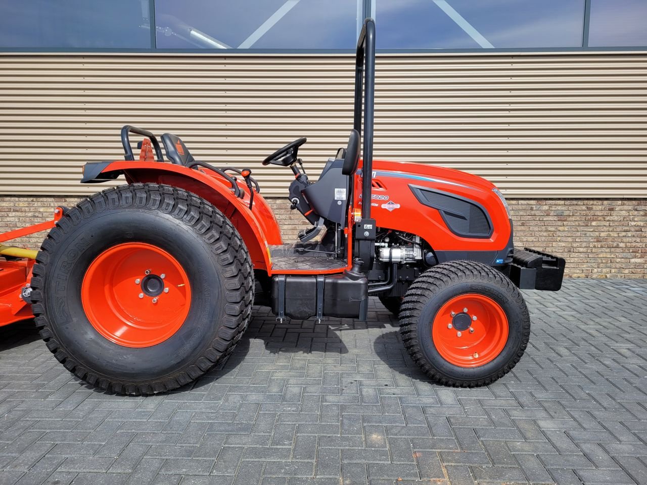 Traktor типа Kioti DK-6020 HST, Neumaschine в Houten (Фотография 4)