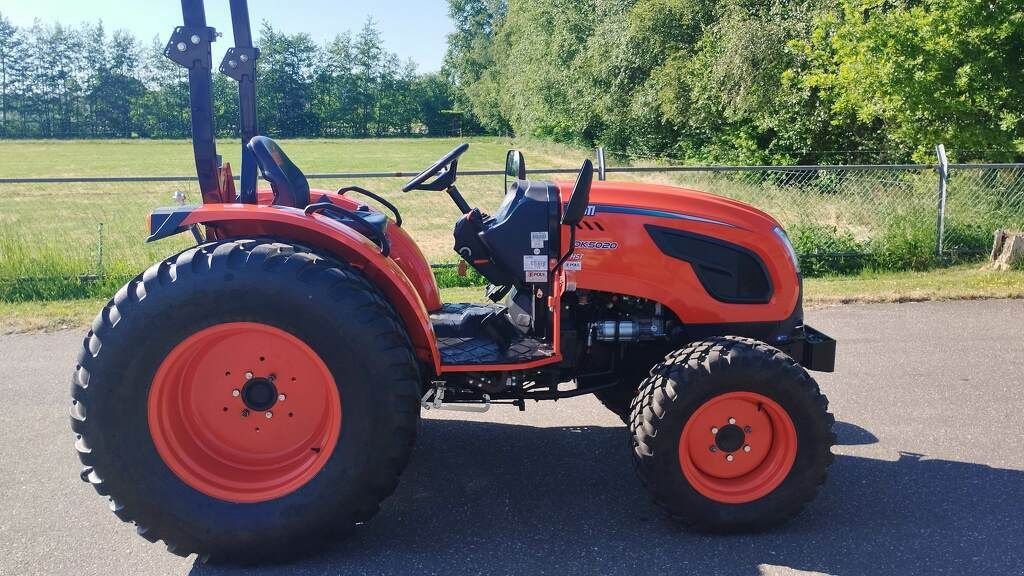 Traktor des Typs Kioti DK4520 HST, Neumaschine in Mijdrecht (Bild 3)