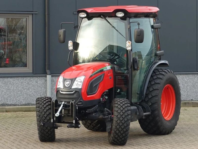 Traktor des Typs Kioti DK6010 4wd HST / 00386 Draaiuren / Fronthef, Gebrauchtmaschine in Swifterband