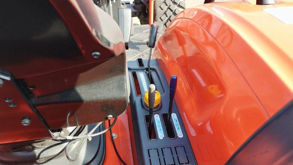 Traktor van het type Kioti DK6030 HST, Neumaschine in Mijdrecht (Foto 8)