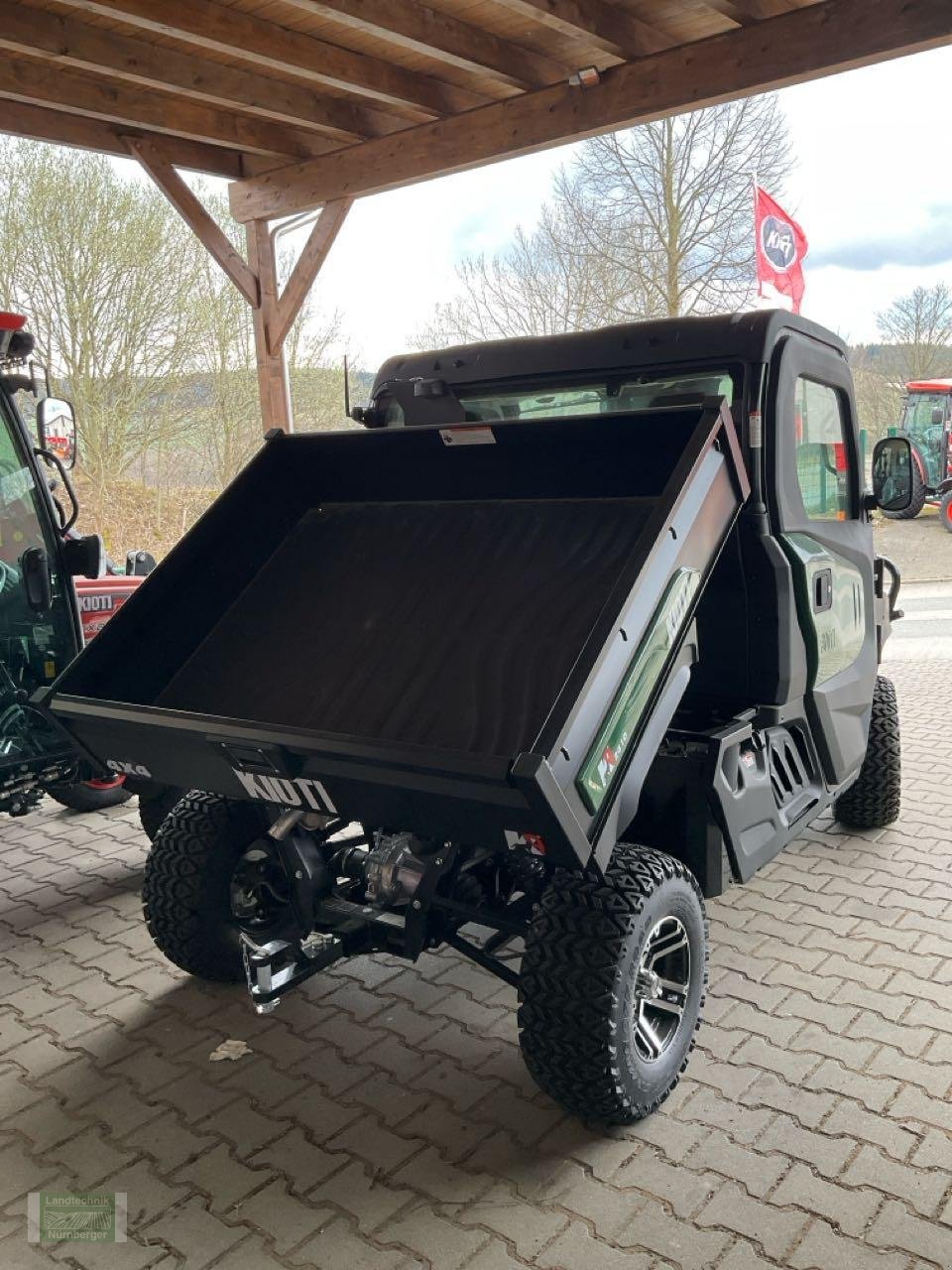 Traktor des Typs Kioti Kioti K9 Vollkabine, Gebrauchtmaschine in Leubsdorf (Bild 3)