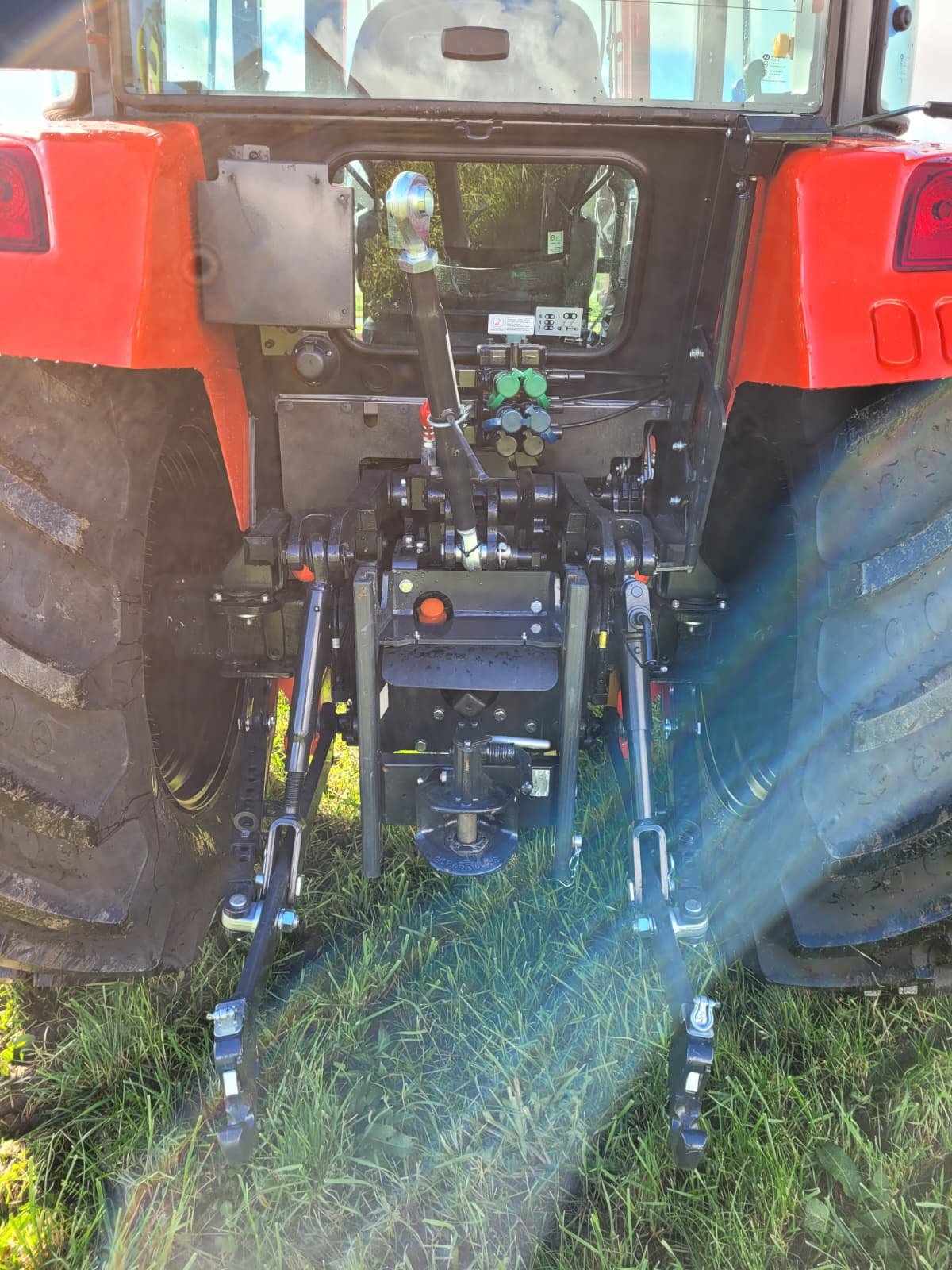 Traktor of the type Kioti RX7330 PC, Neumaschine in Moosbach (Picture 13)