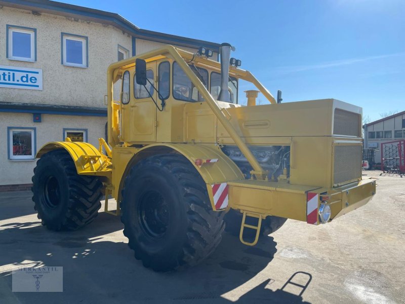 Traktor от тип Kirovets K700A V8, Gebrauchtmaschine в Pragsdorf