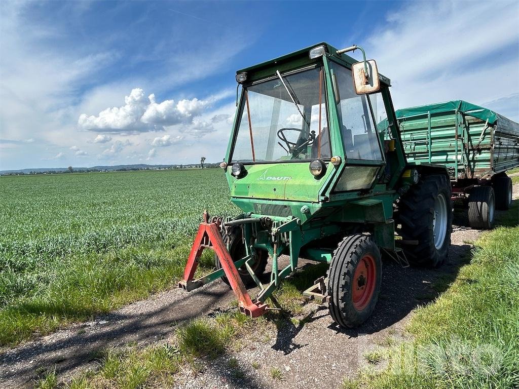 Traktor Türe ait Klöckner Intrac 2002, Gebrauchtmaschine içinde Düsseldorf (resim 1)