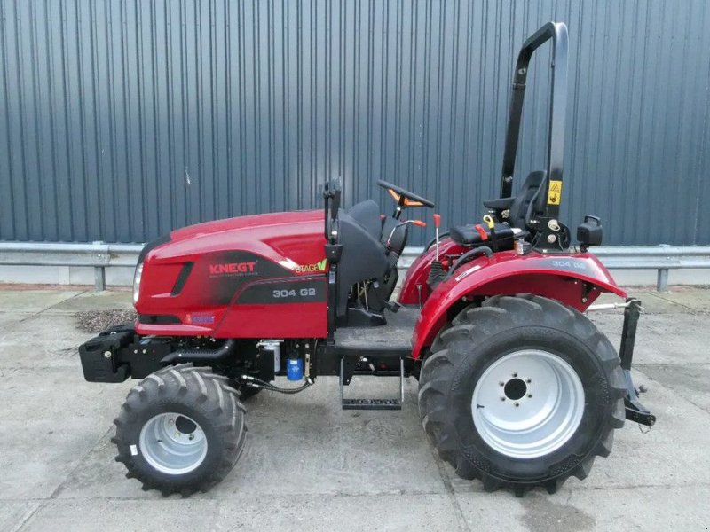 Traktor типа Knegt 304G2 Nieuw model Stage V DEMO ., Gebrauchtmaschine в Losdorp (Фотография 1)