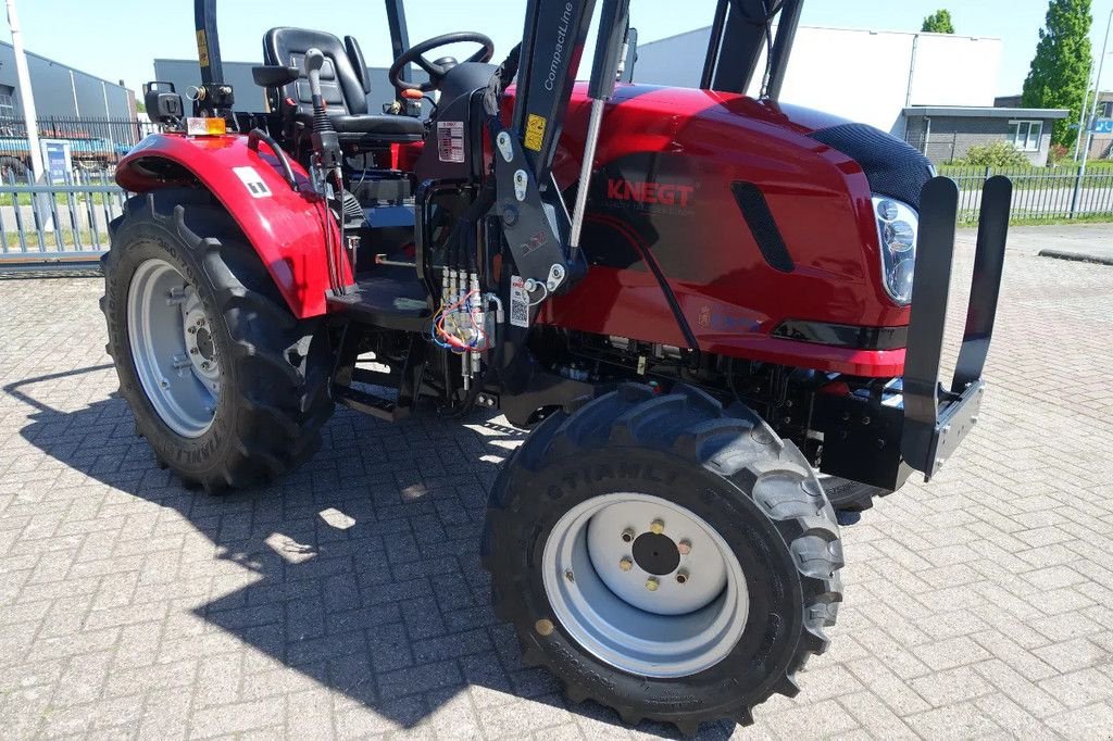 Traktor типа Knegt 404G2 4wd / 0001 Draaiuren / Voorlader, Gebrauchtmaschine в Swifterband (Фотография 2)