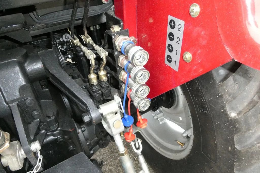 Traktor типа Knegt 404G2 gebruikt! Weinig uren DEMO ., Gebrauchtmaschine в Losdorp (Фотография 7)