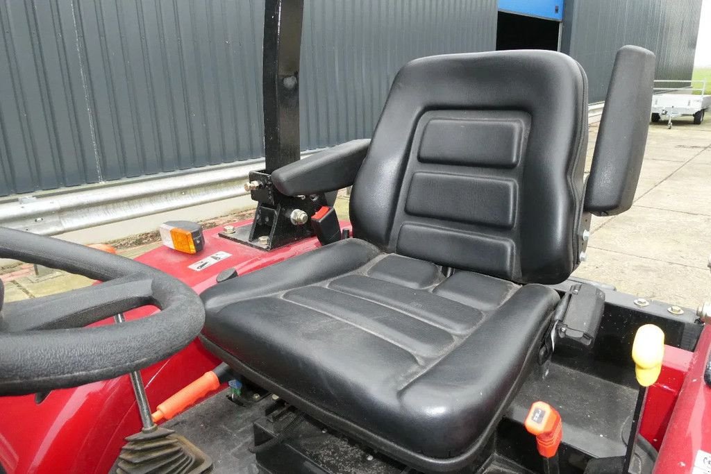 Traktor типа Knegt 404G2 gebruikt! Weinig uren DEMO ., Gebrauchtmaschine в Losdorp (Фотография 10)