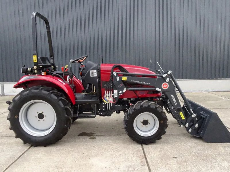 Traktor des Typs Knegt 404G2e met voorlader ., Neumaschine in Losdorp (Bild 1)