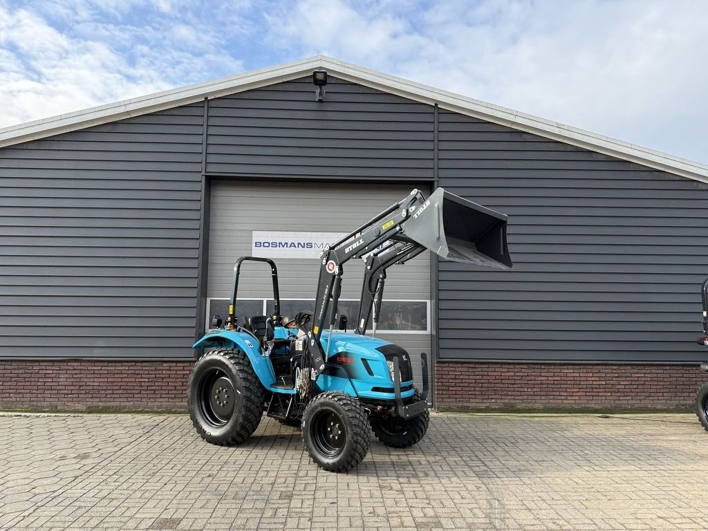 Traktor van het type Knegt 504 G3 minitractor / compacttractor NIEUW met frontlader, Neumaschine in Neer (Foto 1)