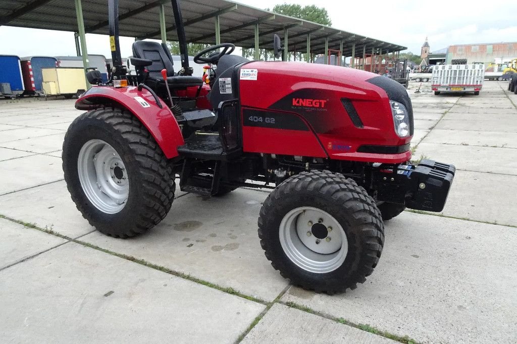 Traktor типа Knegt Compacttrekker DEMO Weinig uren! 404G2, Gebrauchtmaschine в Losdorp (Фотография 3)