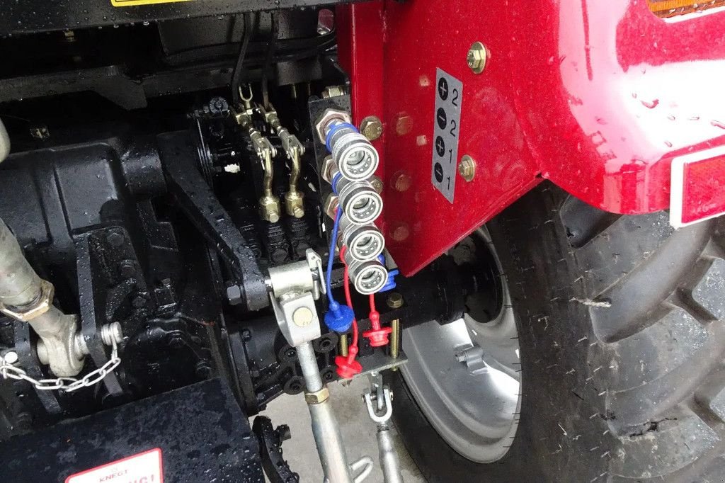 Traktor типа Knegt Compacttrekker DEMO Weinig uren! 404G2, Gebrauchtmaschine в Losdorp (Фотография 9)