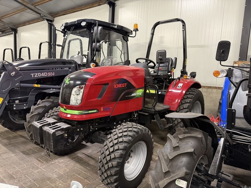 Traktor типа Knegt G404 electrisch, Gebrauchtmaschine в Neer (Фотография 1)
