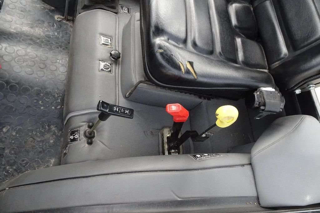 Traktor типа Knegt met voorlader bouwjaar 2023 404G2, Gebrauchtmaschine в Losdorp (Фотография 5)