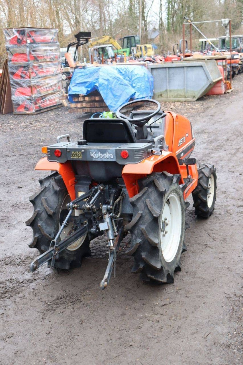 Traktor του τύπου Kubota A-155, Gebrauchtmaschine σε Antwerpen (Φωτογραφία 7)