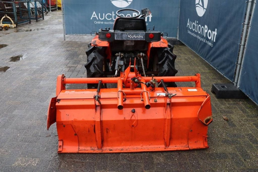 Traktor типа Kubota Aste A-14, Gebrauchtmaschine в Antwerpen (Фотография 5)