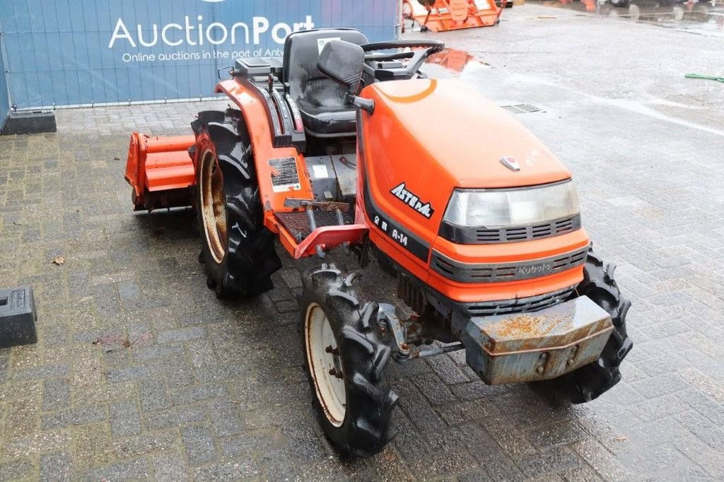 Traktor типа Kubota Aste A-14, Gebrauchtmaschine в Antwerpen (Фотография 8)
