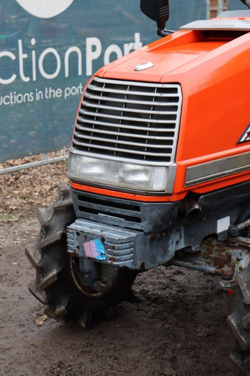 Traktor del tipo Kubota ASTE A-15, Gebrauchtmaschine In Antwerpen (Immagine 11)