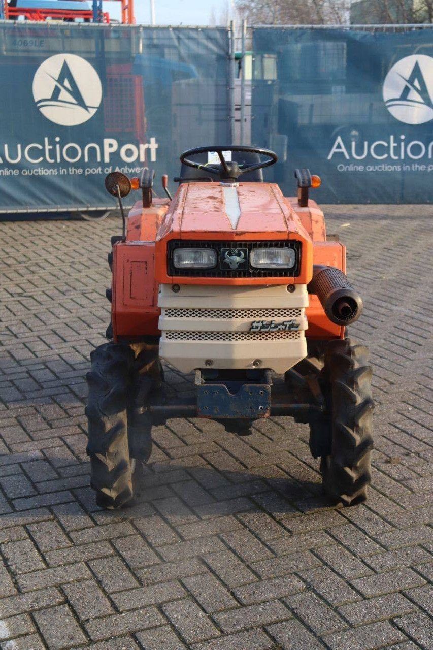 Traktor van het type Kubota B 1400 D, Gebrauchtmaschine in Antwerpen (Foto 9)
