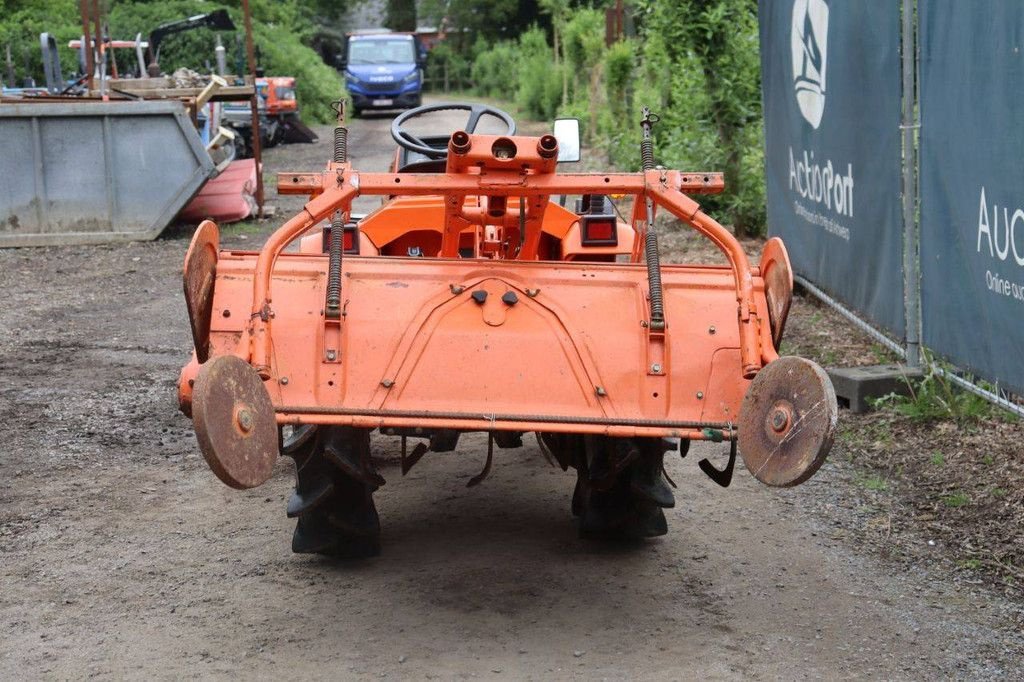 Traktor типа Kubota B1-14D Bulltra, Gebrauchtmaschine в Antwerpen (Фотография 5)