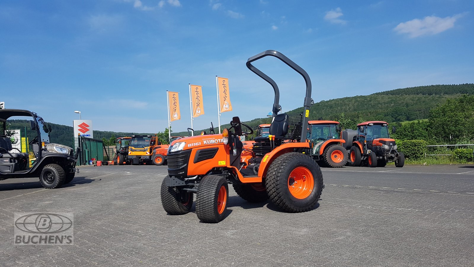 Traktor des Typs Kubota B1-161 Rasenbereifung, Neumaschine in Olpe (Bild 2)