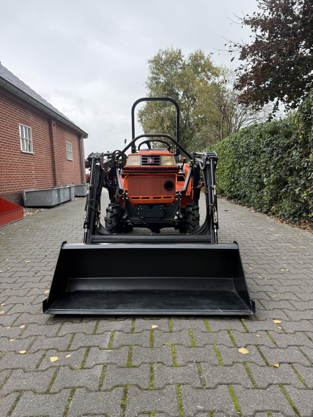 Traktor типа Kubota B1-17, Gebrauchtmaschine в Nieuw-Weerdinge (Фотография 5)
