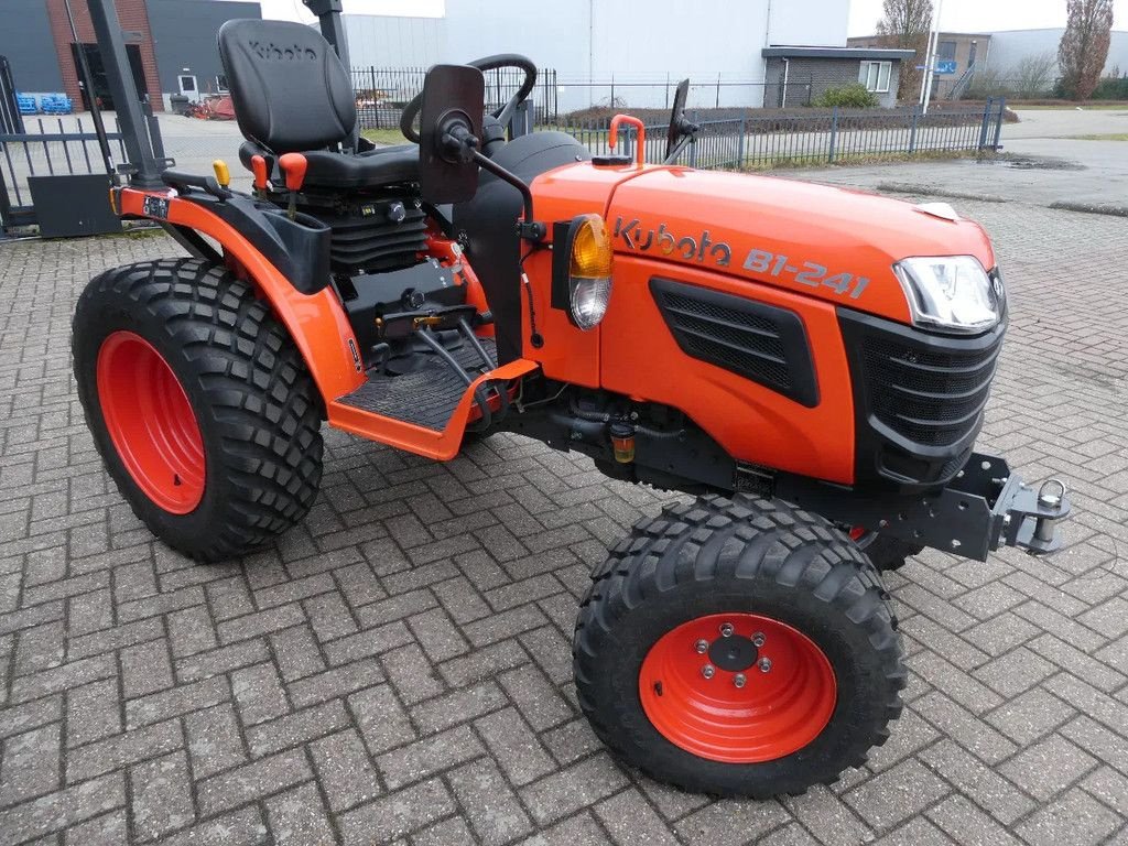 Traktor Türe ait Kubota B1-241 4wd / 0041 Draaiuren /.Garden Pro Banden, Gebrauchtmaschine içinde Swifterband (resim 2)
