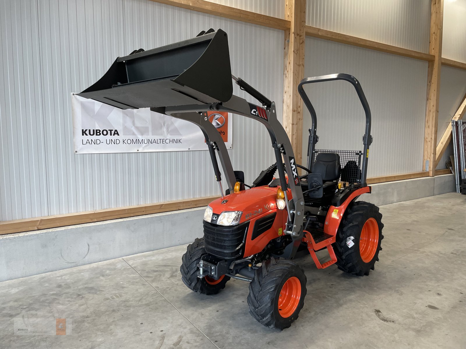 Traktor des Typs Kubota B1-241 MX-Frontlader, 5 Jahre Garantie, SOFORT VERFÜGBAR, Neumaschine in Biessenhofen (Bild 1)