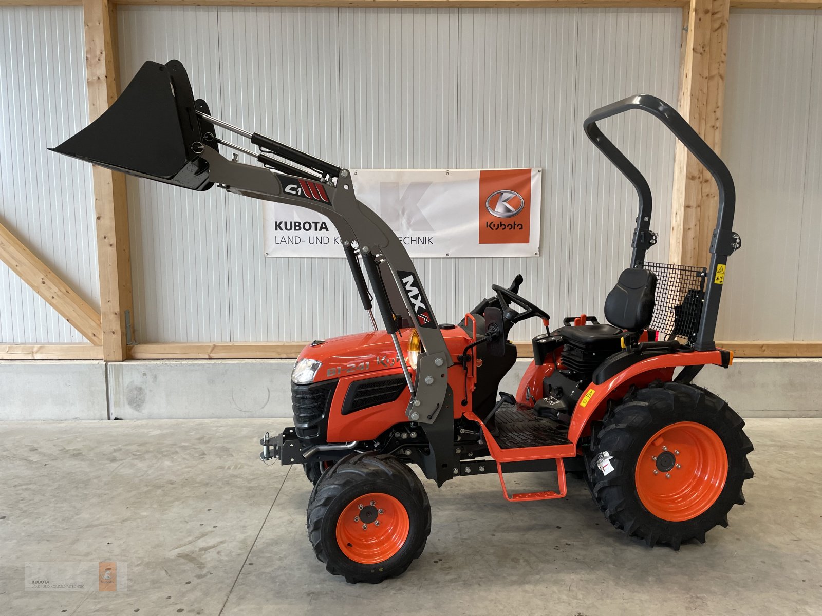 Traktor des Typs Kubota B1-241 MX-Frontlader, 5 Jahre Garantie, SOFORT VERFÜGBAR, Neumaschine in Biessenhofen (Bild 2)