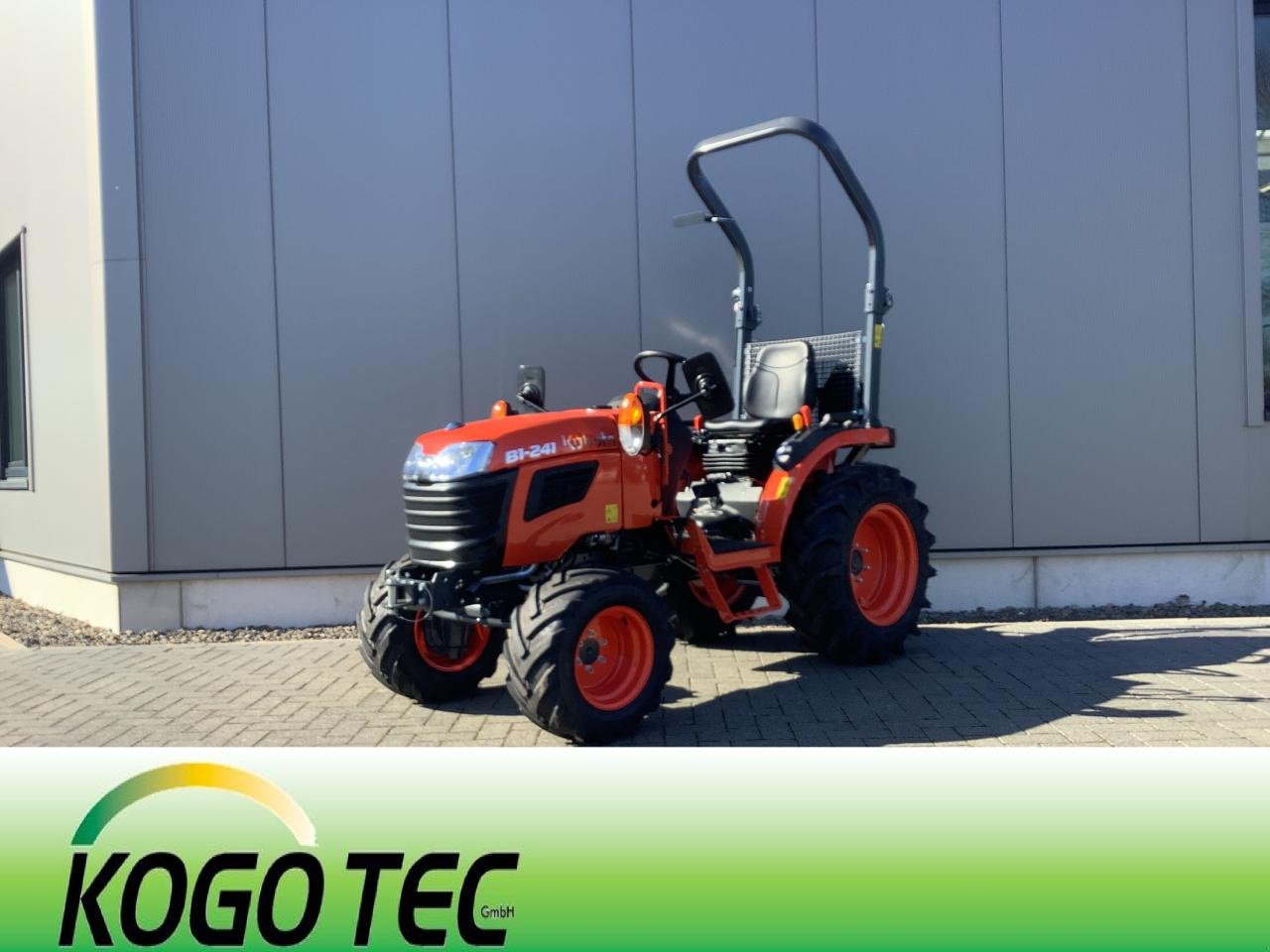 Traktor van het type Kubota B1-241, Neumaschine in Greven (Foto 1)