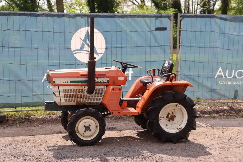 Traktor del tipo Kubota B1402DT, Gebrauchtmaschine en Antwerpen (Imagen 1)