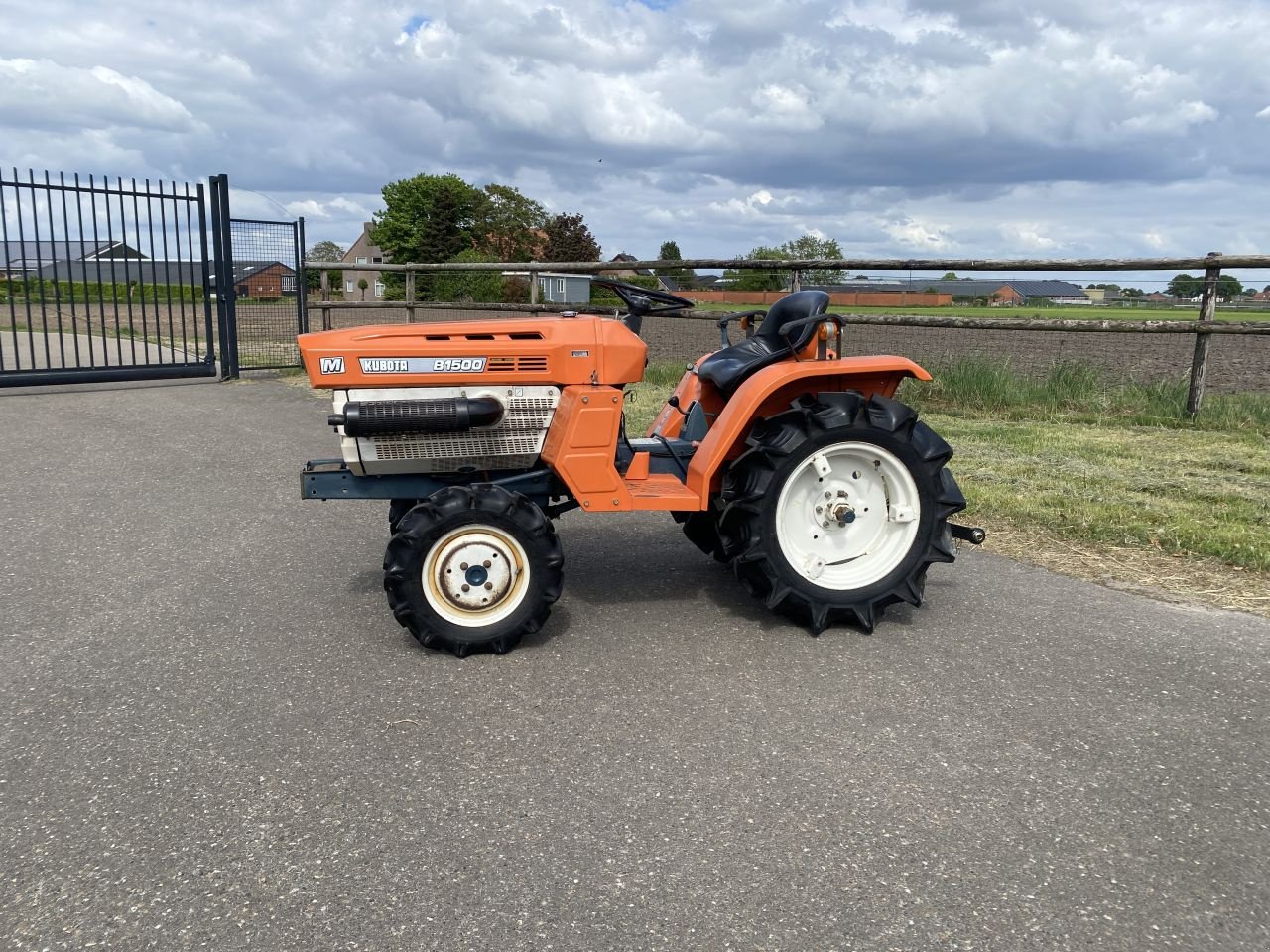 Traktor typu Kubota B1500, Gebrauchtmaschine v Baarle Nassau (Obrázek 2)