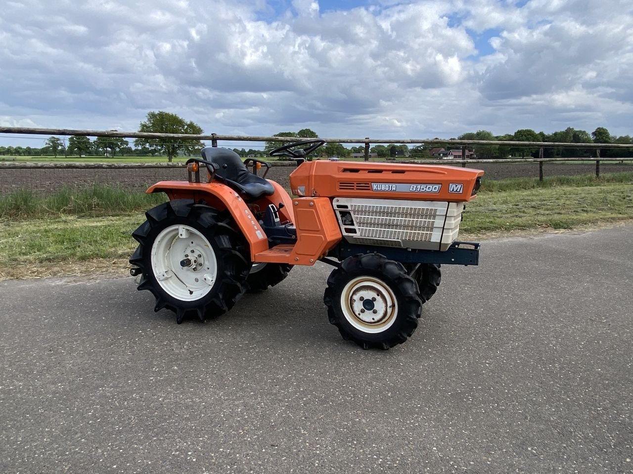 Traktor typu Kubota B1500, Gebrauchtmaschine v Baarle Nassau (Obrázek 6)