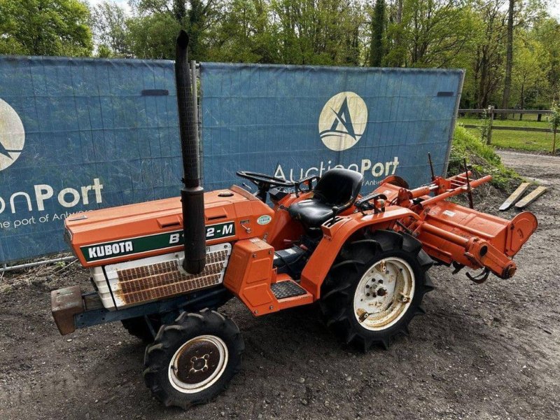 Traktor типа Kubota B1502-M, Gebrauchtmaschine в Antwerpen (Фотография 1)