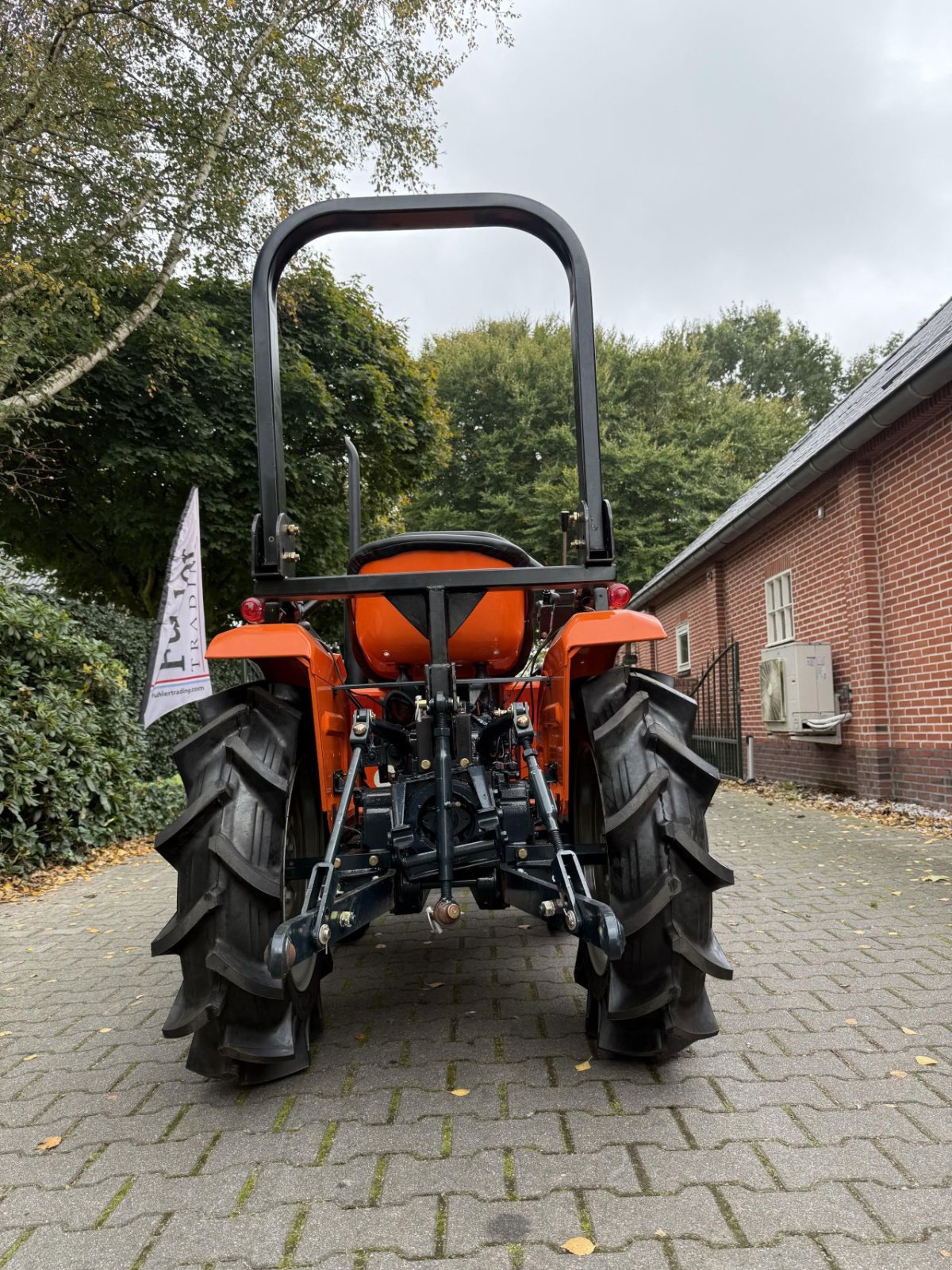 Traktor от тип Kubota B1502DT, Gebrauchtmaschine в Nieuw-Weerdinge (Снимка 6)